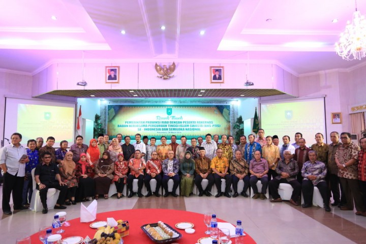 Jamuan Makan Malam Di Kediaman PLT Gubernur Riau